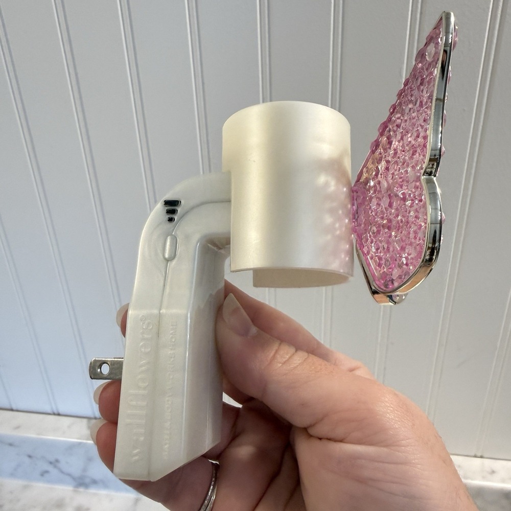 Bath & Body Works Pink Iridescent Gem Butterfly Wallflower Wall Plug In Light Up - Picture 3 of 6
